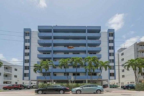 1658 BAY RD # 305, Miami Beach, FL 33139