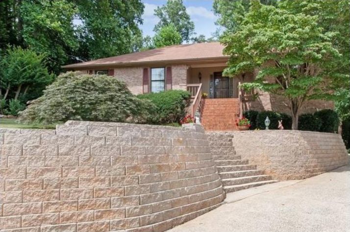 2382 Johnston Court Sw, Marietta, GA 30064