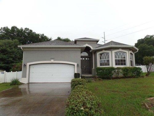 37014 Highland Bluff Cir, Dade City, FL 33523