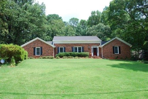 2070 Silver Hill Road, Stone Mountain, GA 30087