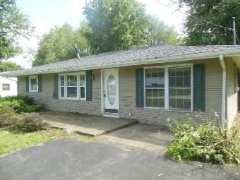 207 Mt Clifton Dr, Mount Orab, OH 45154