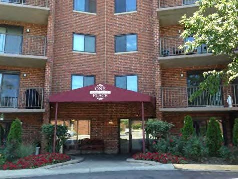 1 Bloomingdale Pl Apt 521, Bloomingdale, IL 60108