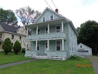 81 Cherry St, Torrington, CT 06790