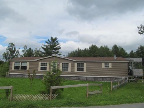 5746 Burton Hill Rd, Irasburg, VT 05845