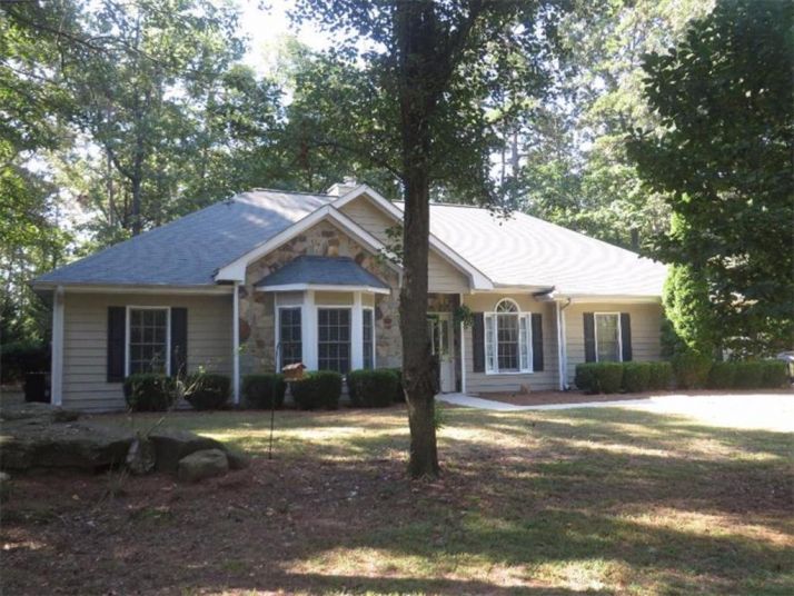 267 Stone View Drive, Hoschton, GA 30548