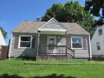 883 Austin Ave, Akron, OH 44306