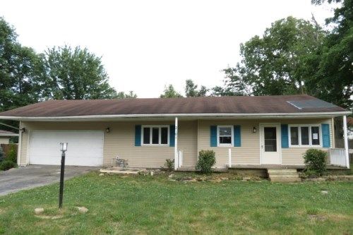 2101 E Royerton Rd, Muncie, IN 47303