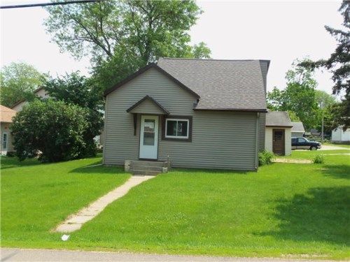 214 South Ave, Eyota, MN 55934