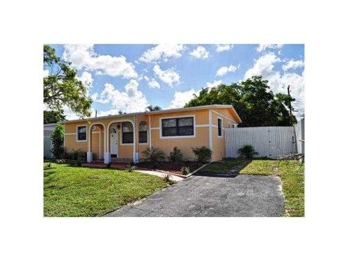 4221 NW 12 AV, Fort Lauderdale, FL 33309