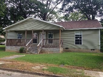 115 E Grand St, Jackson, TN 38301