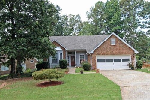 1805 Wedgewood Drive, Stone Mountain, GA 30088