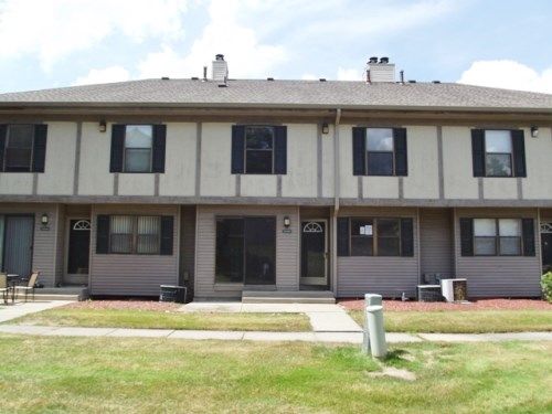 24684 Cashmere Ct Unit 136, Southfield, MI 48033