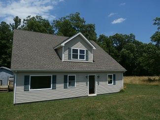 631 Syringa Rd, Topping, VA 23169