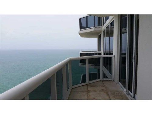 4779 COLLINS AV # 3801, Miami Beach, FL 33140