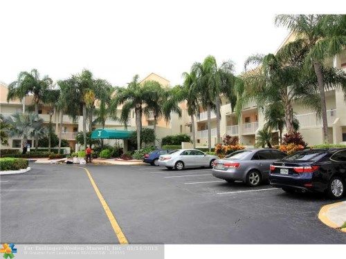 7357 Granville Dr # 301, Fort Lauderdale, FL 33321