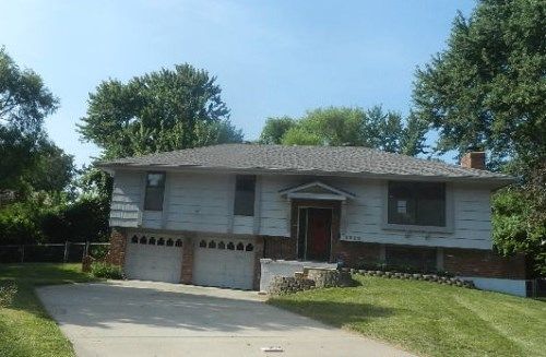 3920 Hands St, Independence, MO 64055