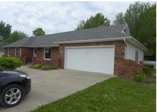 910 Summit St, Chillicothe, MO 64601