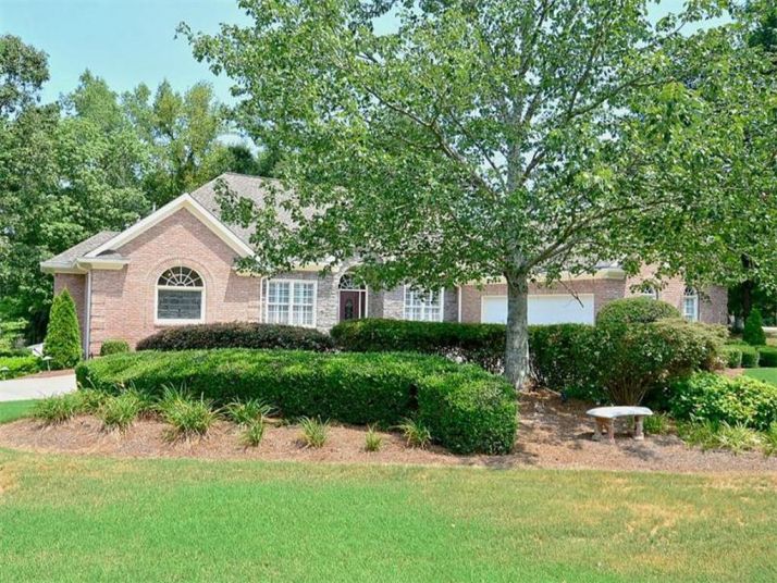 4032 Hickory Fairway Drive, Woodstock, GA 30188