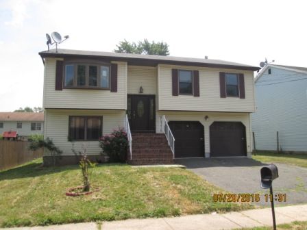 98 Chestnut Street, Avenel, NJ 07001