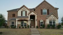 703 Clement Dr Cedar Hill, TX 75104