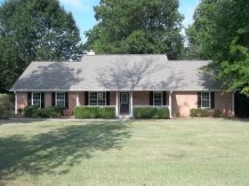 109 Kelleytown Woods Dr, Mcdonough, GA 30252