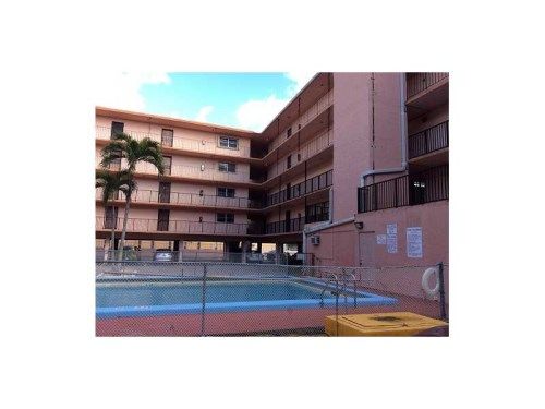 1075 W 68 ST # 218, Hialeah, FL 33014