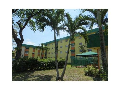 606 W 81 ST # 205, Hialeah, FL 33014