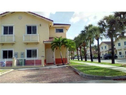 7453 NW 179 ST, Hialeah, FL 33015