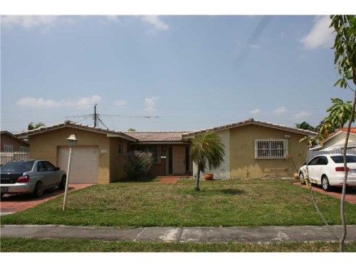 1685 W 64 ST, Hialeah, FL 33012