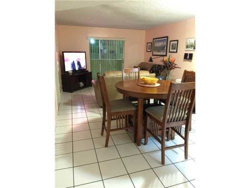 6060 W 21 CT # 201, Hialeah, FL 33016