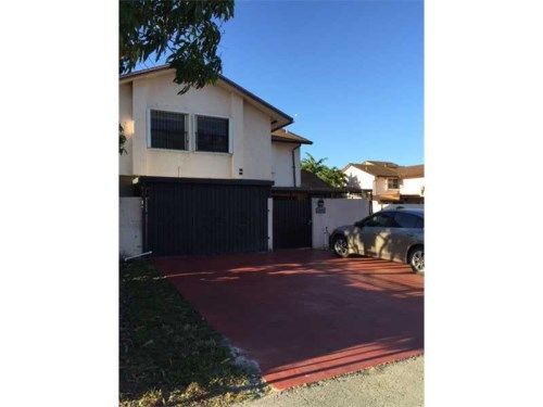 8093 SAMARI LAKES DR # 2252, Hialeah, FL 33016