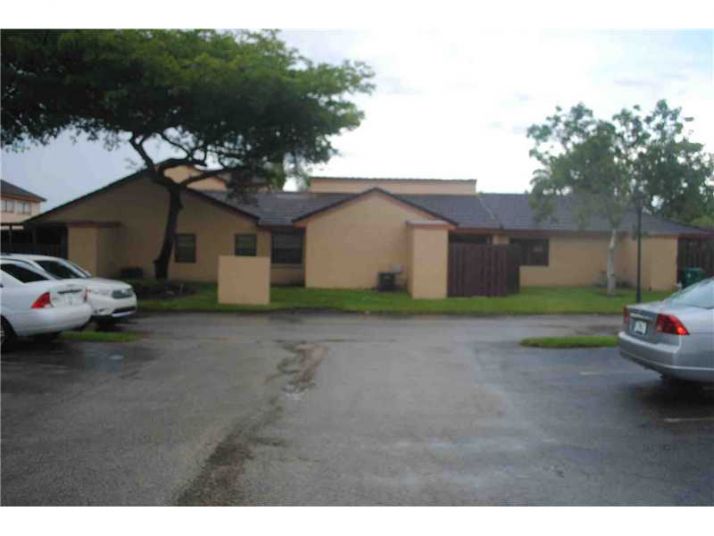 6534 NW 170 TE # 6534, Hialeah, FL 33015