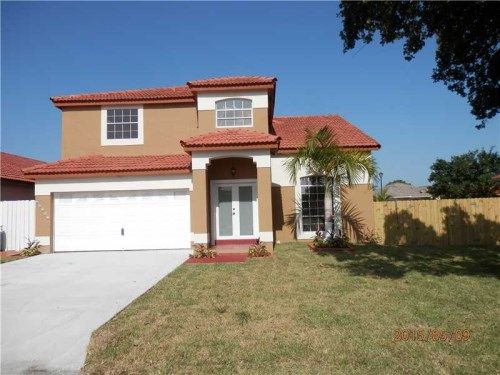 20101 NW 81 CT, Hialeah, FL 33015