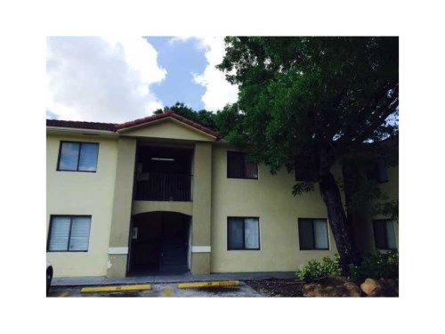 7255 W 24 AV # 101, Hialeah, FL 33016