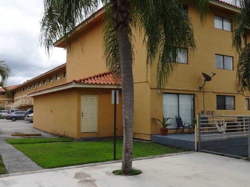 180 ROYAL PALM RD # 119, Hialeah, FL 33016