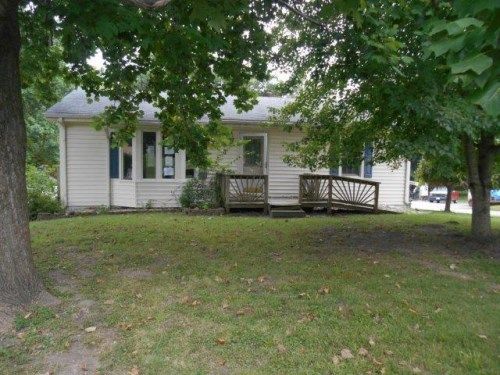 303 Campbell Dr, Liberty, MO 64068