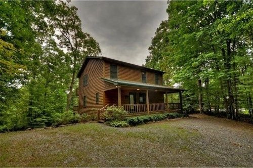 1504 Mangums Trail, Blue Ridge, GA 30513