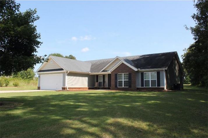 1108 Corey Creek Drive, Monroe, GA 30655