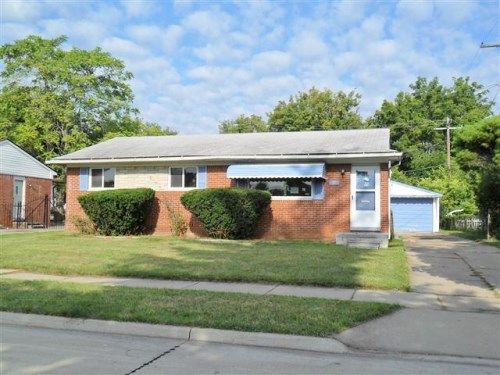 4 Barbara St, Mount Clemens, MI 48043