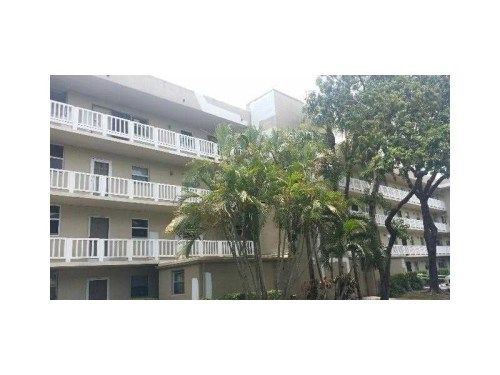 108 ROYAL PARK DR # 2B, Fort Lauderdale, FL 33309