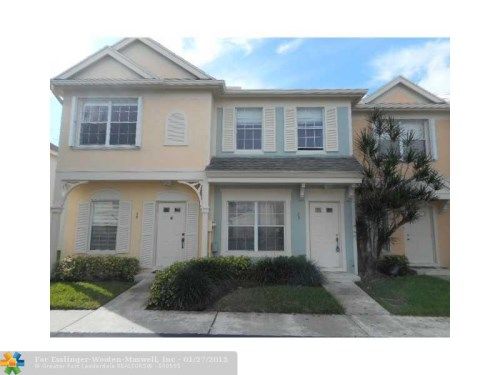 33 SIMONTON CR # 33, Fort Lauderdale, FL 33326