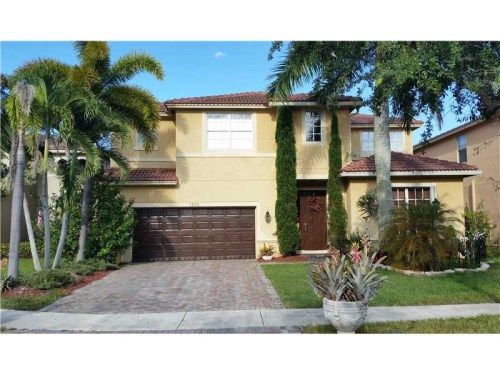 3906 CASCADE TE, Fort Lauderdale, FL 33332