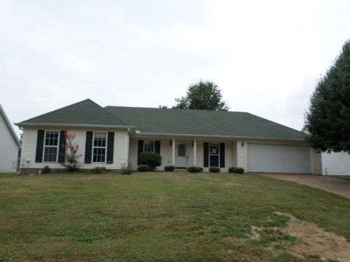 24 Broadleaf Cove, Jackson, TN 38305