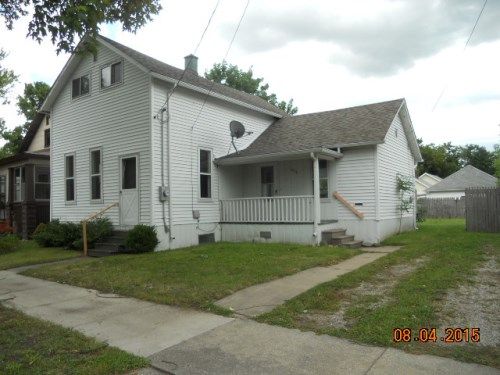 1216 17th St, Bay City, MI 48708