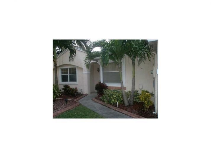 800 99 AV, Fort Lauderdale, FL 33324