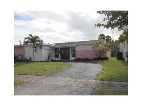 9280 NW 20 PL, Fort Lauderdale, FL 33322