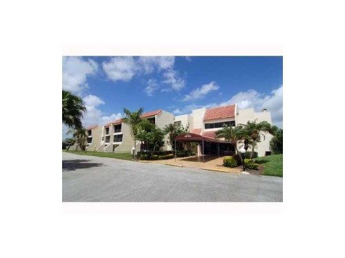 140 LAKEVIEW DR # 302, Fort Lauderdale, FL 33326