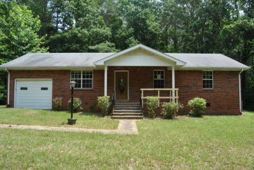 122 College St, Erin, TN 37061