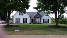 6037 Devonshire Drive Flowery Branch, GA 30542