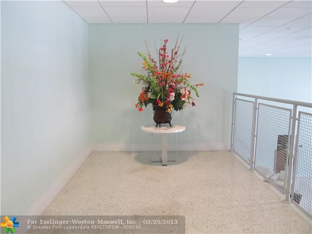 3000 S OCEAN DR # 712, Hollywood, FL 33019